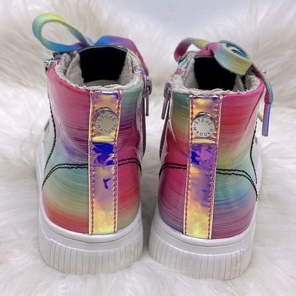 Steve Madden | Holographic high top sneakers 3.0 rainbow laces. - Picture 7 of 11